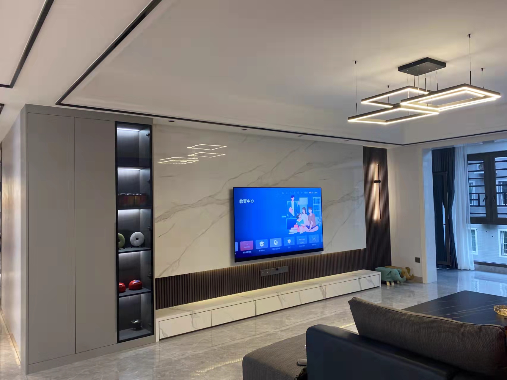 電視背景墻裝修設計技巧和類型有哪些