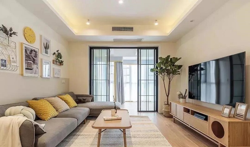 100㎡三居室北歐風裝修，原木搭配暖色調讓家溫馨