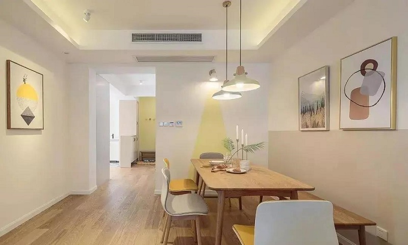 100㎡三居室北歐風裝修，原木搭配暖色調讓家溫馨