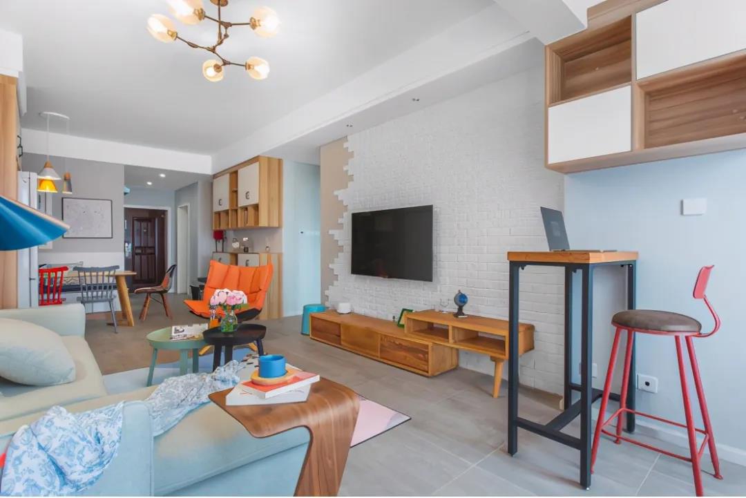 小戶型北歐風裝修案例分享，客廳的設(shè)計溫馨舒適又有格調(diào)