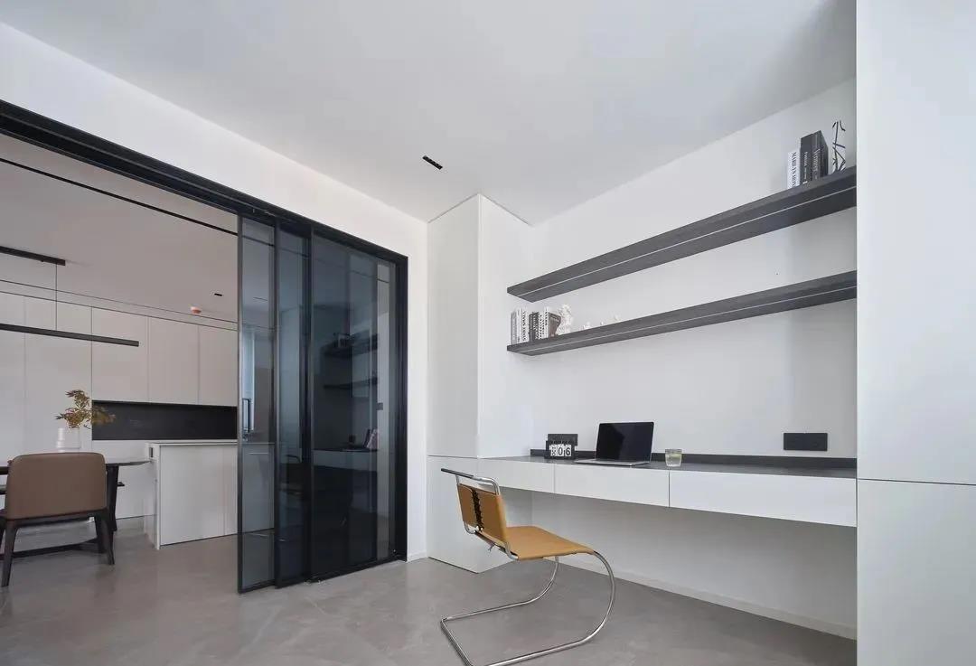 145㎡現(xiàn)代簡約風(fēng)格新房裝修，電視柜+隱藏門