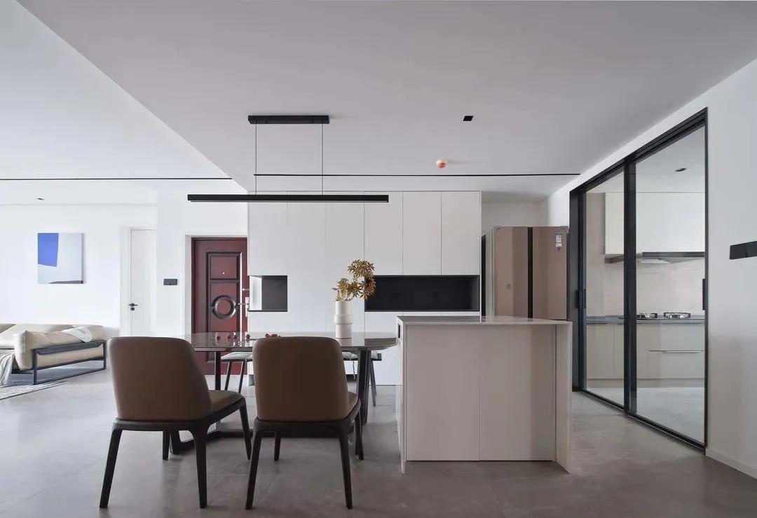 145㎡現(xiàn)代簡約風(fēng)格新房裝修，電視柜+隱藏門